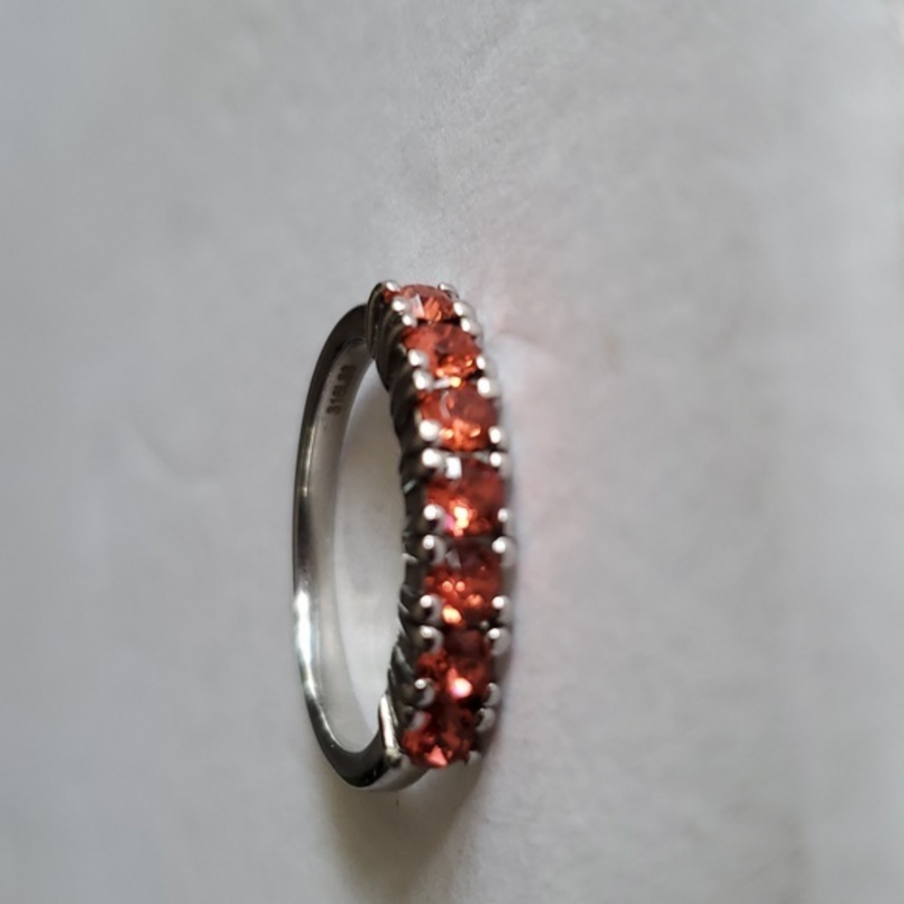 Red Rhinestones Ring 316L SS‎ Size 7 NWOT